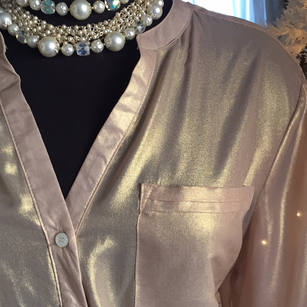 🎁‼️GOLD BLOUSE🎁🎄